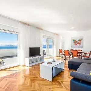  Apartment Enjoy The Silence, Nature And Sea Kroatien